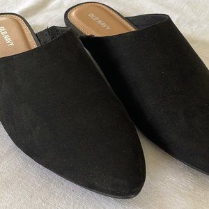 Old Navy suede shoes